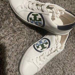 Tory Burch like new